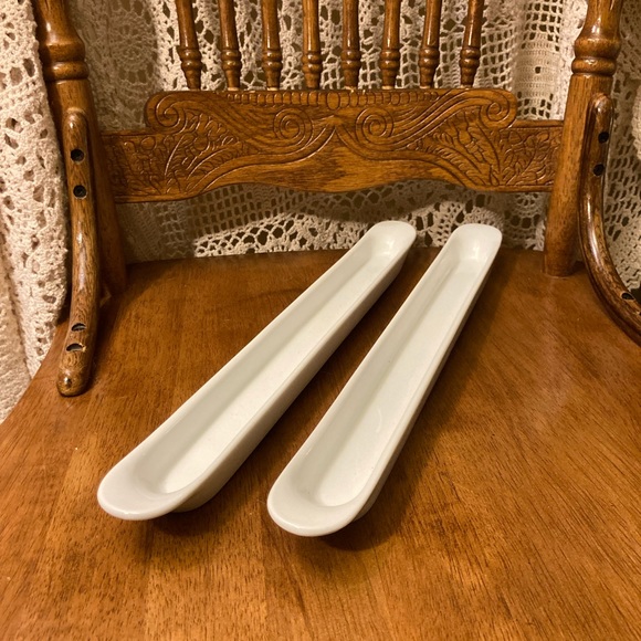 Crate&Barrel Dining Cratebarrel Long Porcelain Dish Olive Boats Set